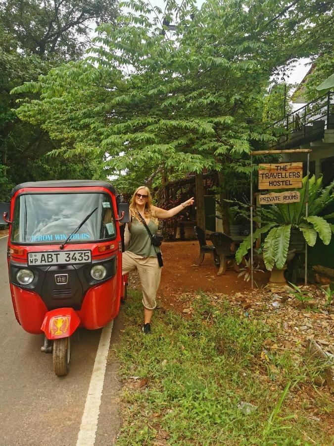 The Traveller'S Hostel & Private Rooms Sigiriya Exterior foto
